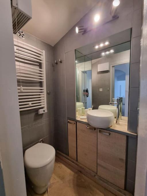 Appartement Avec Grande Terrasse Μπαστιά Εξωτερικό φωτογραφία